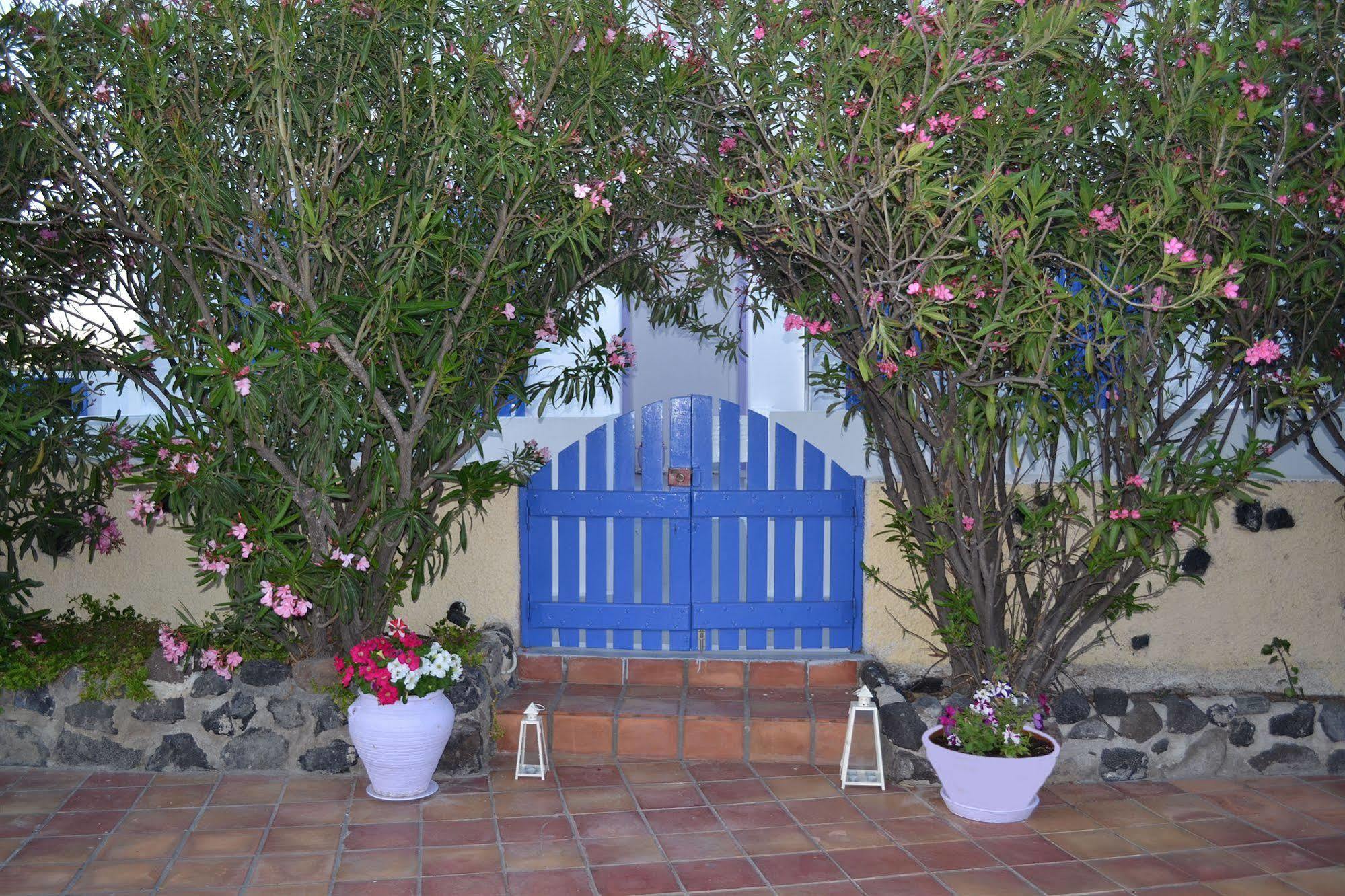 Melina Hotel Fira  Exterior foto